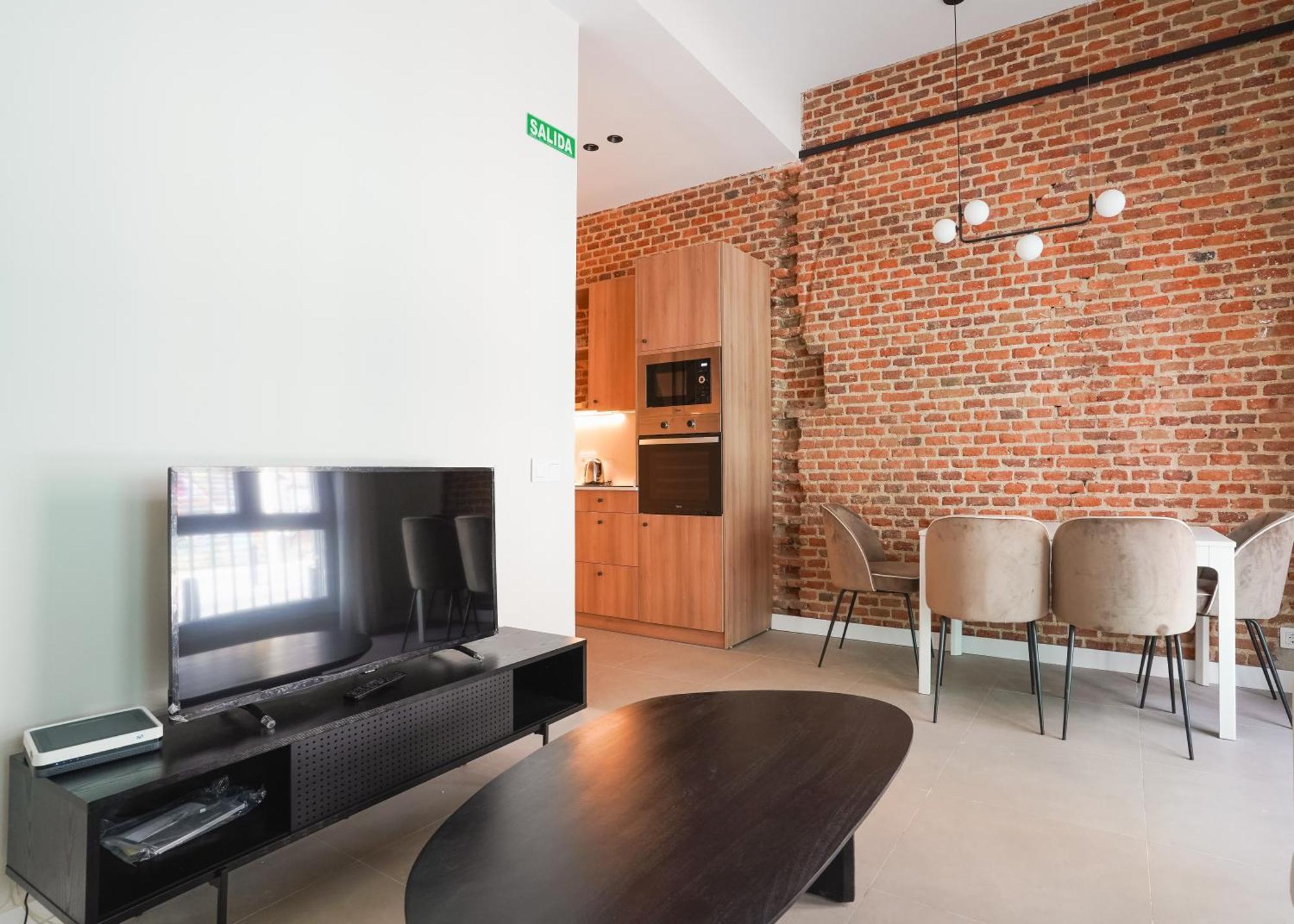 Modern Apartment-2Bedrooms 1Bath-Cuatro Caminos Мадрид Екстер'єр фото